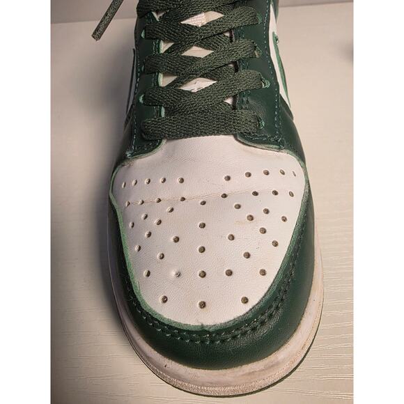 Nike Dunks Low Women’s 7 White/Green Classic Preppy Sneaker StreetWear Shoes - Picture 8 of 10